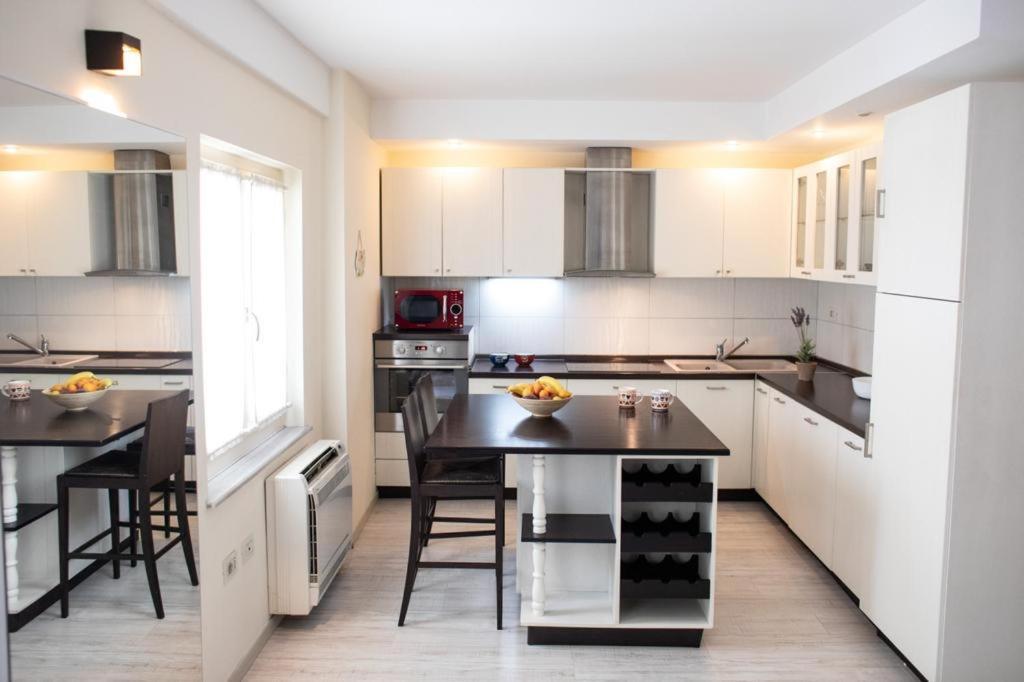 Down Town Tirana Apartment Center Exterior photo